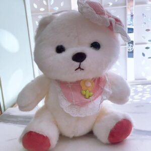 Blanquito con flore y lazo