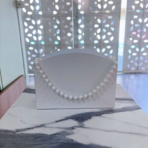 Caja forma de cartera blanco