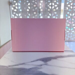 Caja cartón rosada grande