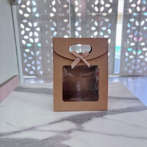 Bolsito con lazo de cartón