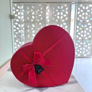 Caja corazón rojo brilloso