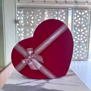 Caja corazón rojo