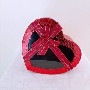 Caja corazón rojo metálico