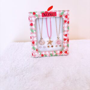 Set de collares y aretes
