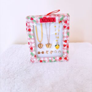 Set de collares y aretes