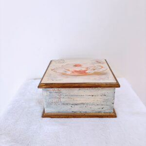 Vinatge cajón beige