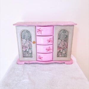 Vintage cómoda rosa