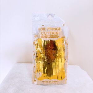 Cortina de cumpleaños dorado