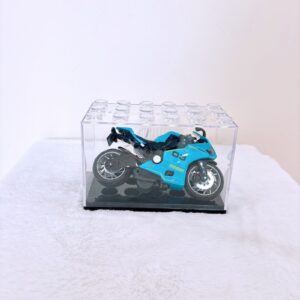 Moto coleccionable celeste