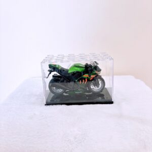 Moto coleccionable verde