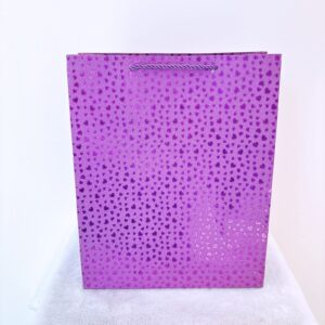 Funda morada con corazón