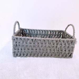 Caja rectangular gris mediana