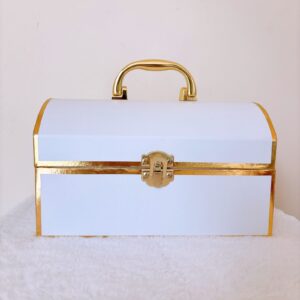 Caja cofre blanco