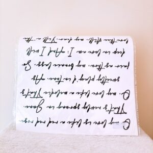 Papel coreano con letras