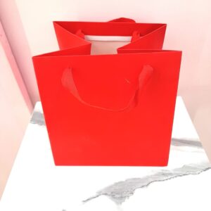 Funda de regalo roja cuadrada