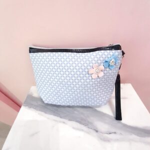 Estuche maquillaje con flores