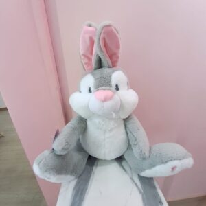 Conejo sentado gris 65CM