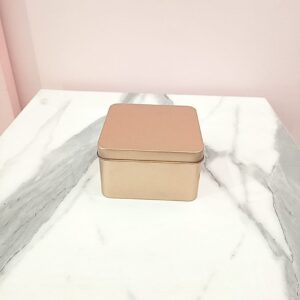 Caja Metálica Dorada