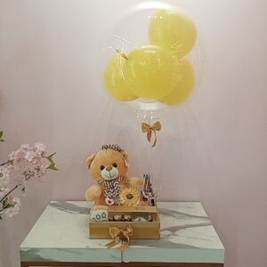 Arreglo con globos amarillos